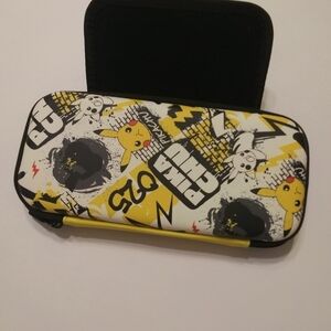Pokemon Stealth Case Kit